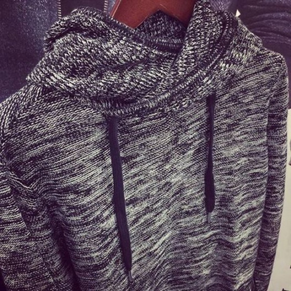 Truth Substance Common Sense Black & White Hoodie Sweater w/Drawstrings